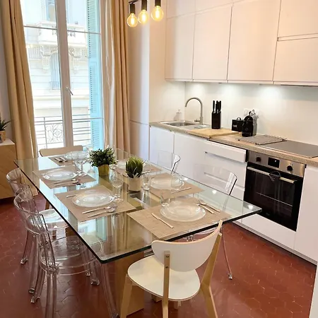 Magnifique T4 - Spacieux Standing - Ac - Wifi - Coeur De *